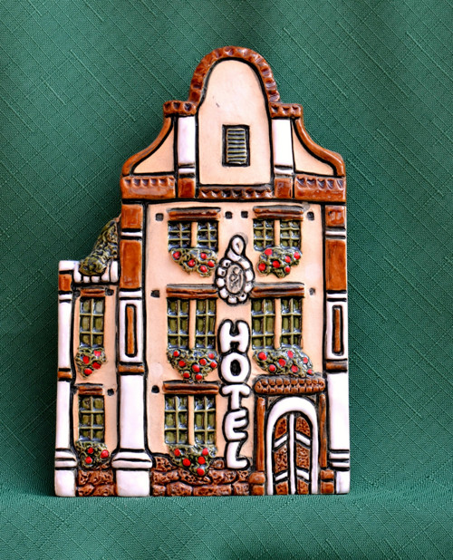 Hotel — foto 1