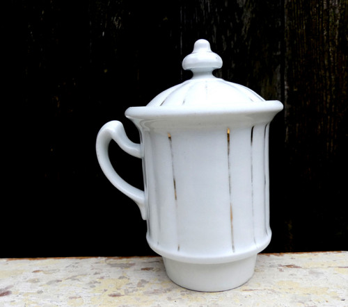 Odpolední čaj...porcelánový překapávač s víčkem