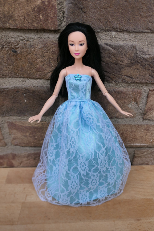 Barbie - plesové krajkové šaty