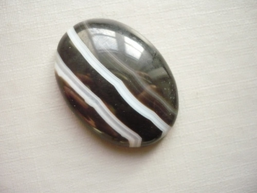Kabošon - onyx 31 mm, č.19f