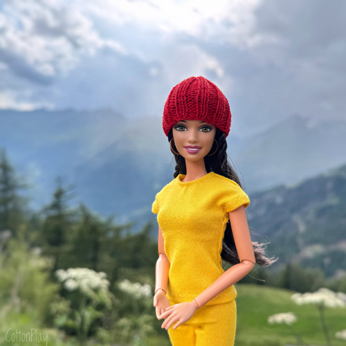 Pletená čepička pro Barbie - červená