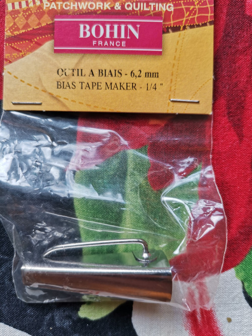 Bohin, pomůcka na výrobu proužku, 6,2 mm