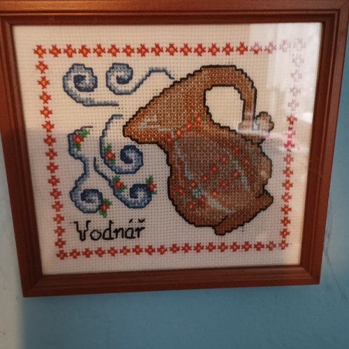 Krásný vyšívaný obrázek - Vodnář — foto 1