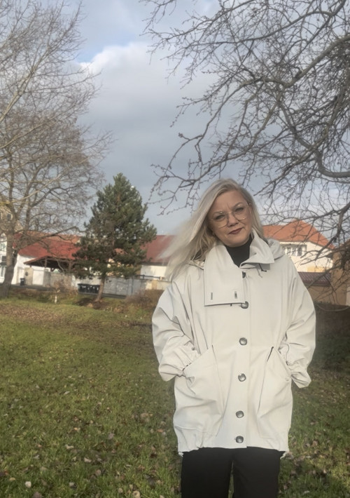 Bunda křídově bílá softshellová