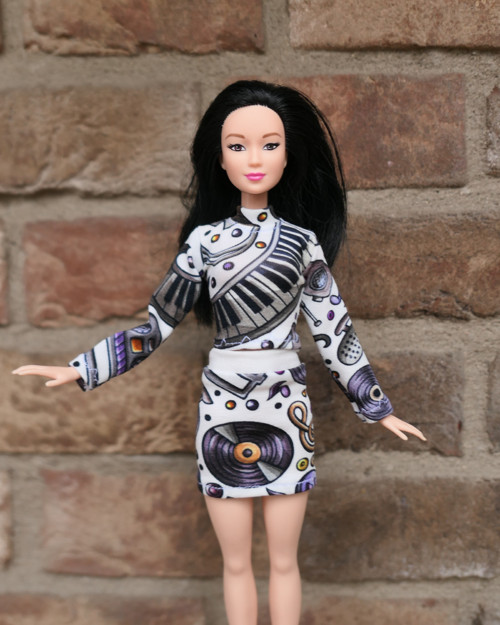 Barbie - tričko + sukně — foto 1