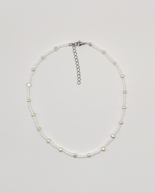 White Mini Pearl Necklace