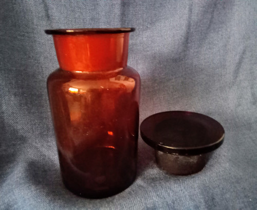 Lékárenské sklo — foto 1