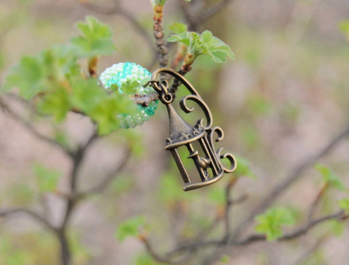 Zelená klícka - náhrdelník