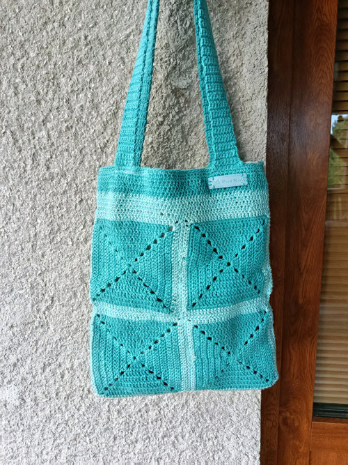 Háčkovaná taška