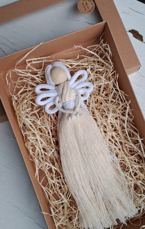 Andílek - macramé — foto 1