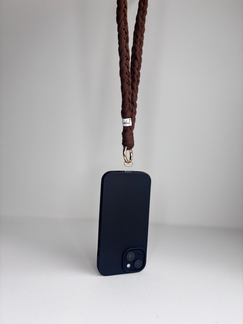 Háčkovaný slim popruh na telefon - hnědá — foto 1