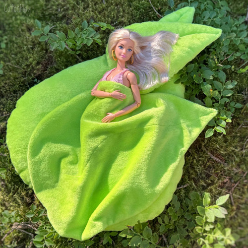 Postýlka pro vílu Barbie — foto 1