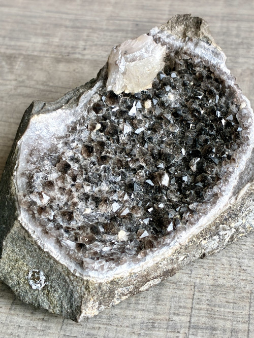 Kouřový křemen-výstavní minerál, Německo 407 gr.