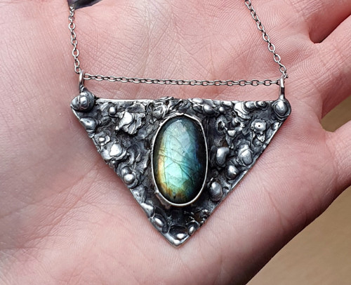 Čarokrásná... talisman s labradoritem — foto 1