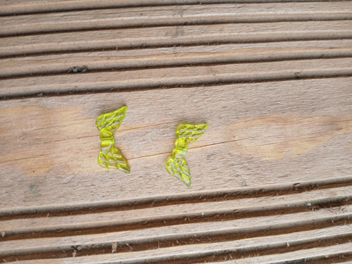 Andělská křídla 20x10 mm, plast - zelená