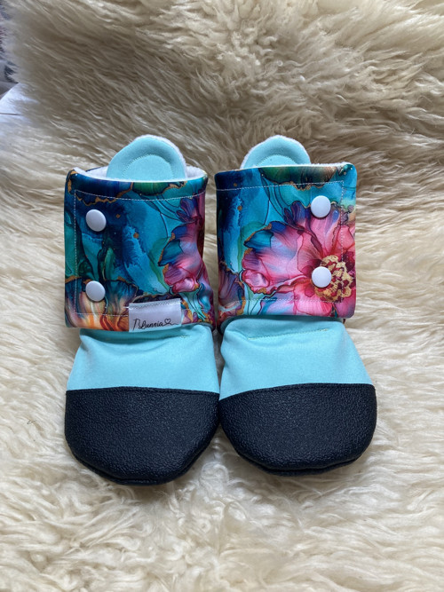 Vysoké softshellové capáčky vel. 14cm