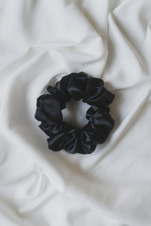 Hedvábná scrunchie "DARK"