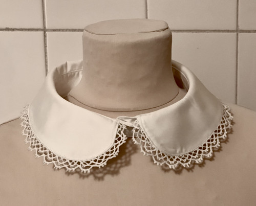 Límeček s krajkou — foto 1