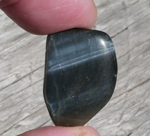 Sokolí oko (25 mm) V1577
