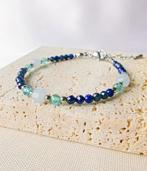 Náramek akvamarín, apatit, lapis