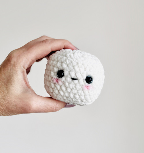Populární sladký mačkací marshmallow