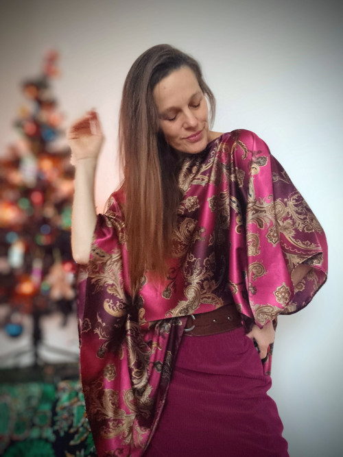 Večerní Společenská Halenkas Paisley Vzorem