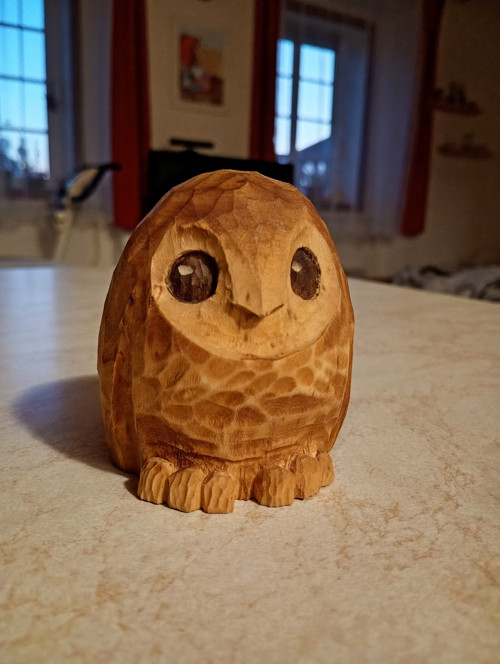 Sova pálená - malá řezbařená