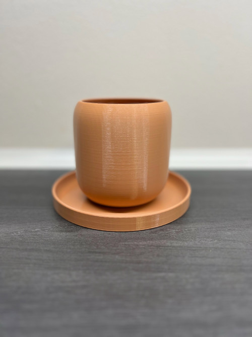 Designový květináč s podmiskou