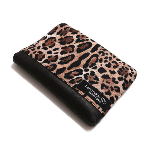 LEOPARD - kapsička 15 x 11 cm — foto 1