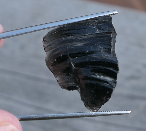 Surový obsidián černý V1801 — foto 1