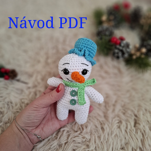 Návod na háčkovaného sněhuláčka