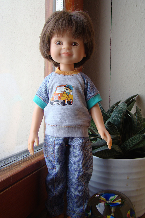 Paola Reina 32 cm - triko +riflíky pro chlapečka