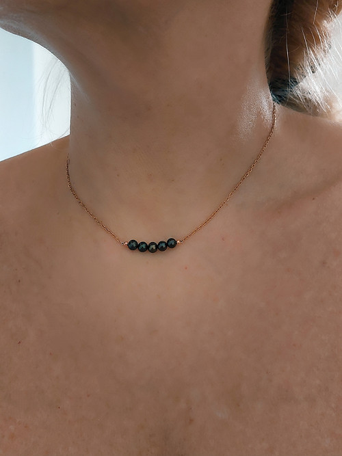 Náhrdelník KARIN růžové zlato s černými perlami