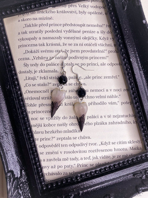 Náušnice Osteology Ptačí lebka malá