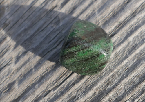Serpentin malachitový V2120 — foto 1