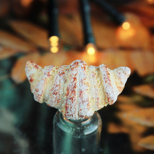 Croissant (brož) — foto 1