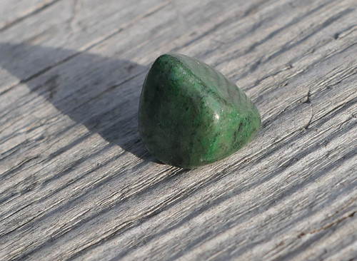 Serpentin malachitový V2134