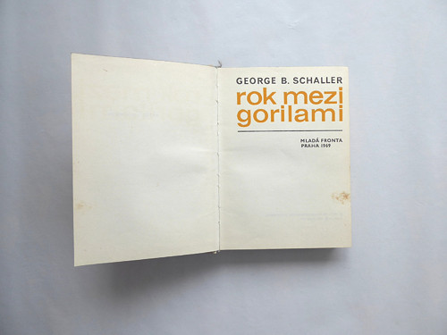B147_ Rok mezi gorilami, G. Schaller, 1969, retro
