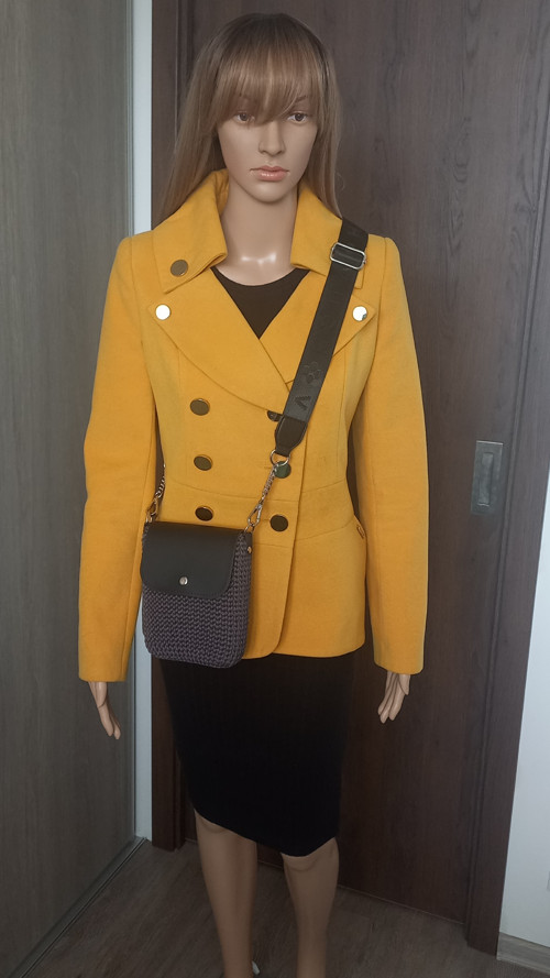 Elegantní ručně háčkovaná kabelka