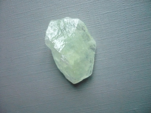 Surový zelený kalcit 25 mm, č.25A