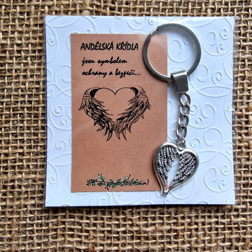 KLÍČENKA embossing (srdíčko) — foto 1