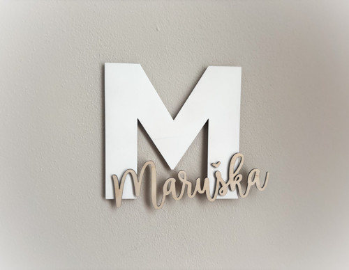 JMÉNO S INICIÁLOU Maruška #1