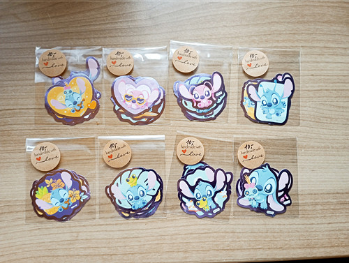 933 - Samolepky - Stitch