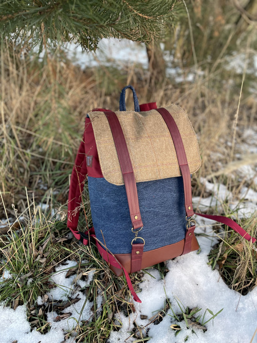 Upcyklovaný batoh BASIC Billy Džín — foto 1