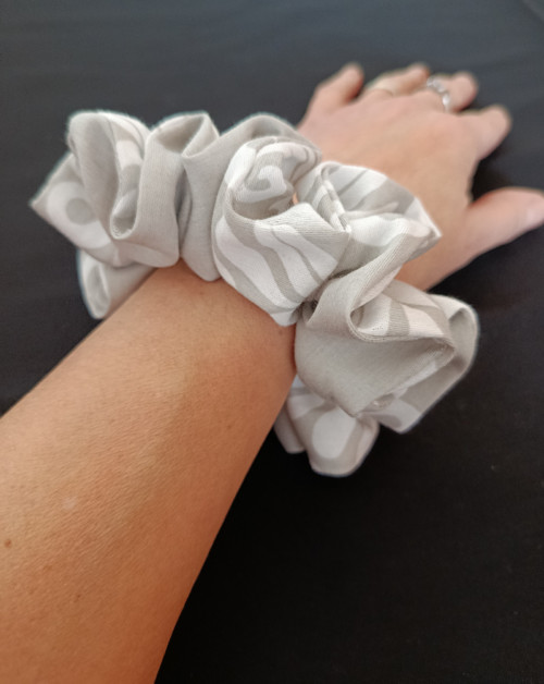 Gumička do vlasů scrunchies — foto 1