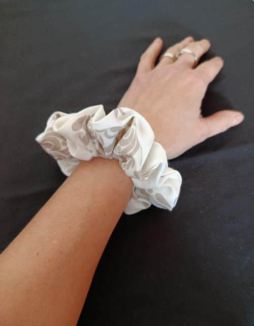Gumička do vlasů scrunchies