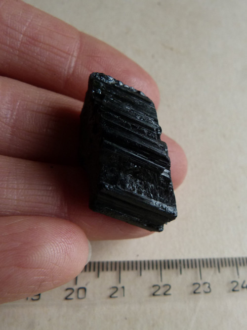 Skoryl - černý turmalín - 2,8 cm (S4) — foto 1