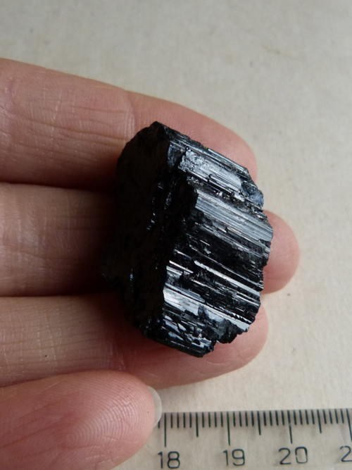 Skoryl - černý turmalín - 3,2 cm (S6) — foto 1
