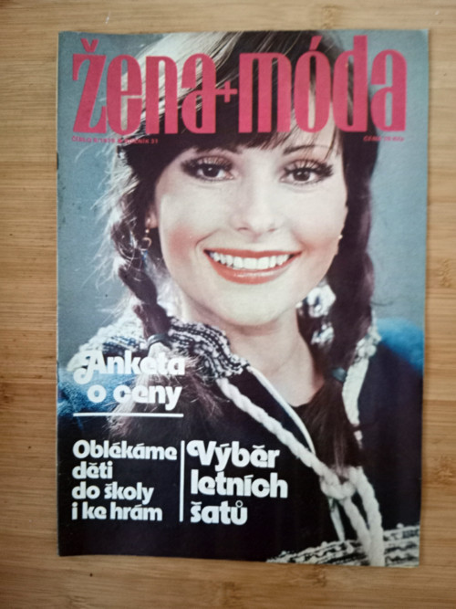 Žena a móda 6/1979