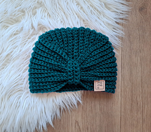 Háčkovaná čepice TURBAN